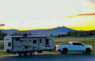Solitude and Peace in Yellowstone's Frontrange