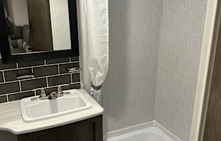 2022 Forest River RV Wildwood X-Lite 273QBXL