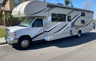 2018 Thor Motor Coach Four Winds 31E Bunkhouse