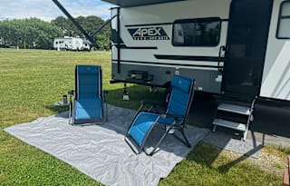 Perfect Couples Camper - 2024 Apex Nano 191RBS