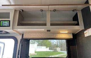 2023 MB SUNSEEKER FORREST RIVER RV