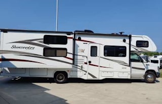 2016 Forest River RV Sunseeker 3170DS Ford