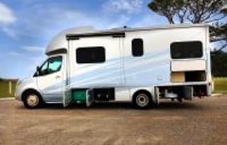 Tiffany - 2023 Tiffin Motorhomes Wayfarer
