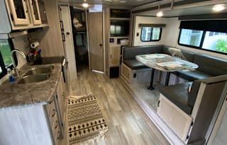 2021 Coachmen RV Spirit Ultra Lite 2454BH
