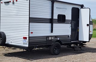 Mikes Cozy getaway-2024 Forest River RV Wildwood
