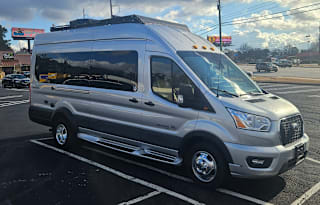 2022 Coachmen Beyond Li3 22C AWD–Luxury & Off-Grid