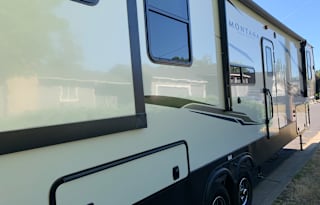 2021 Keystone RV Montana High Country 372RD