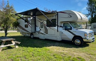 2019 Thor Motor Coach Four Winds 30D