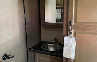 Betsy-Class C-See MD for less!