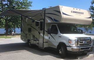 Small class C with dinette and queen bed - unit 2