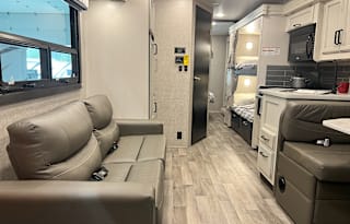 2022 Jayco Redhawk 31F