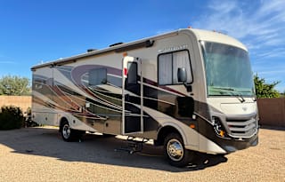 2018 Fleetwood RV Flair LXE 30U