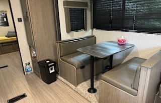 2021 Keystone RV Hideout 318BR