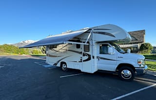 Remodeled Thor Motor Coach Four Winds 22E