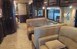 2012 Thor Motor Coach Challenger 36FD