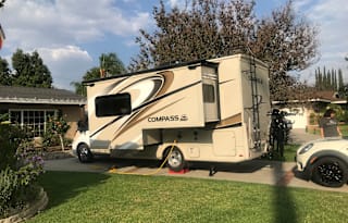 AWD 2021 Thor Compass Class B Plus Large Slide