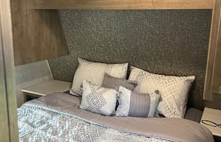 2019 Dutchmen RV Coleman Lantern Series 262BH
