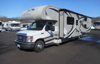 2015 Thor Motor Coach Chateau 31E Bunkhouse