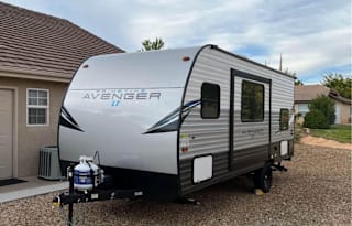 2021 Prime Time RV Avenger 17bhs