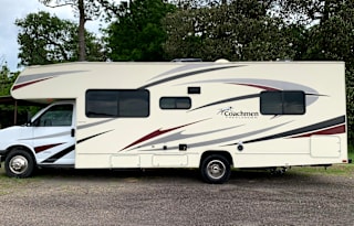 2019 Coachmen RV Freelander 27QB Chevy 4500