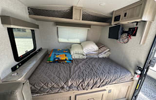 2021 Rockwood Geo Pro 20BHS Sleeps 5!!