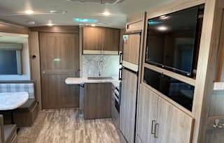 Kid and Pet friendly bunkhouse