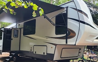 2022 Keystone RV Sprinter Limited 3590LFT