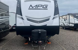 BRAND NEW 2024 Luxury Camper- Ready for fun!