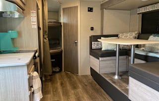 2022 Coachmen RV Catalina