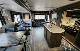 2020 Forest River RV Cherokee Alpha Wolf 26RL-L