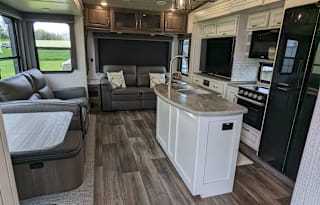 2023 Keystone RV Cougar 368MBI