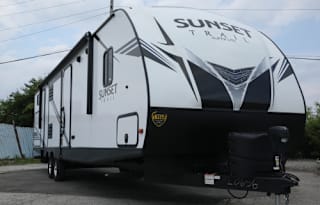 2020 CrossRoads RV Sunset Trail SS331BH