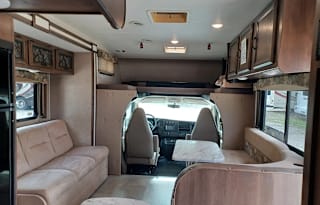 2019 Coachmen - Freelander Floorplan: 26DS