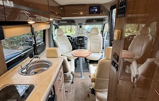 Luxury Mercedes 24' Pet Friendly Van