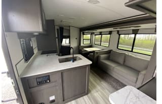 2022 Cruiser MPG UL Camper