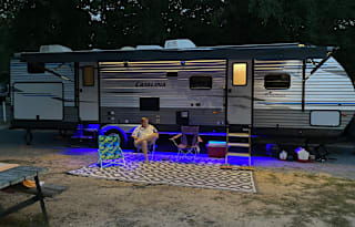 "D and R's Home Away From Home RV Rental"