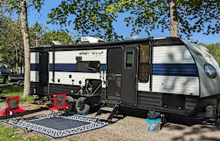 '24 Cherokee Grey Wolf Bunk House - Delivery ONLY
