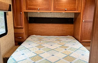 2016 Winnebago Vista 31KE