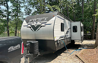 2022 Palomino Puma 28BHSS