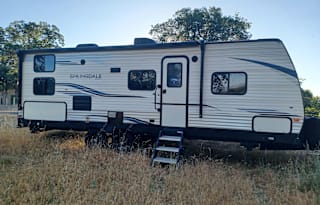 2021 Springdale Travel Trailer Rental near Redding