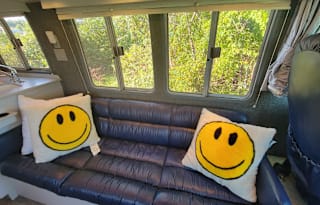 "Zephyr", Your Glamping Getaway