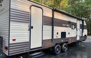 2017 Forest River RV Cherokee Grey Wolf 26DBH