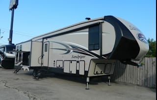 The Great Getaway 2016 Forest River RV Sandpiper 37RKOK Sleeps 4-6
