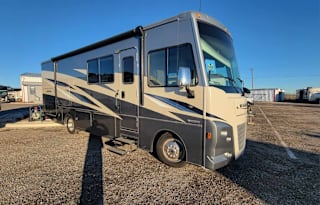 Class A 2021 Winnebago Vista 29V (4099)