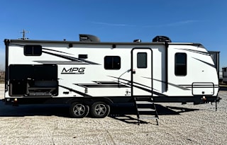 2022 Cruiser MPG Bunkhouse