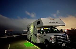 2011 Thor Motor Coach Four Winds 23A