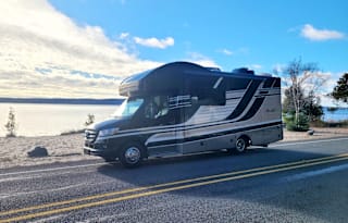 Demi Delano Luxurious and Easy to Drive 2021 Benz