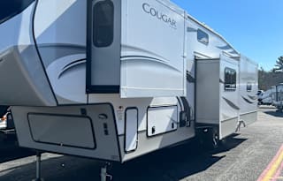 Jordan & Son's Luxury Camper Getaway