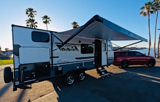 “KEIKO” 2023 Coachmen Apex Nano - Solar - Sleeps 7