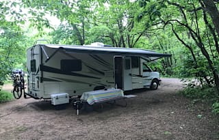 2019 Coachmen  Freelander 27QB
